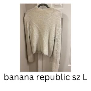 Banana Republic cropped mock neck cream sweater